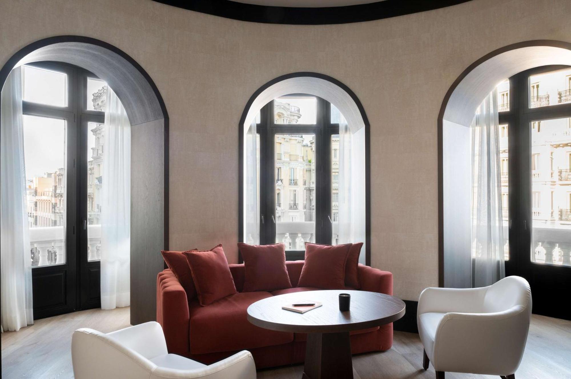 Hotel Montera Madrid, Curio Collection By Hilton Экстерьер фото
