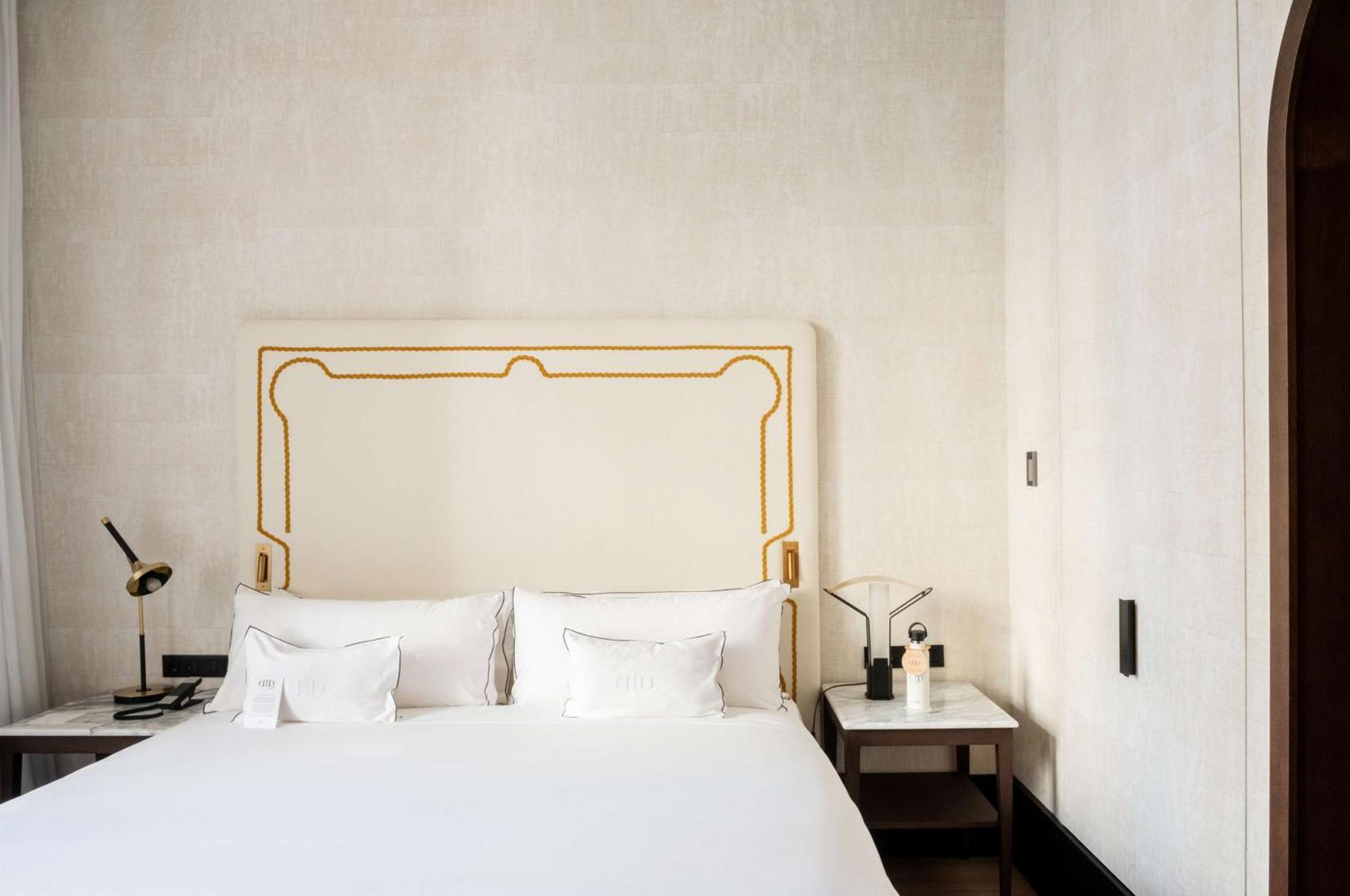 Hotel Montera Madrid, Curio Collection By Hilton Экстерьер фото