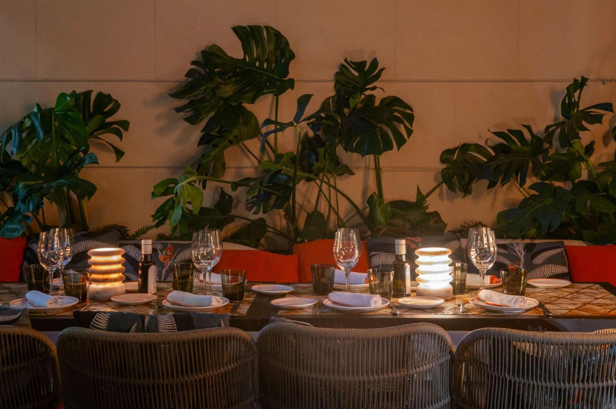 Hotel Montera Madrid, Curio Collection By Hilton Экстерьер фото