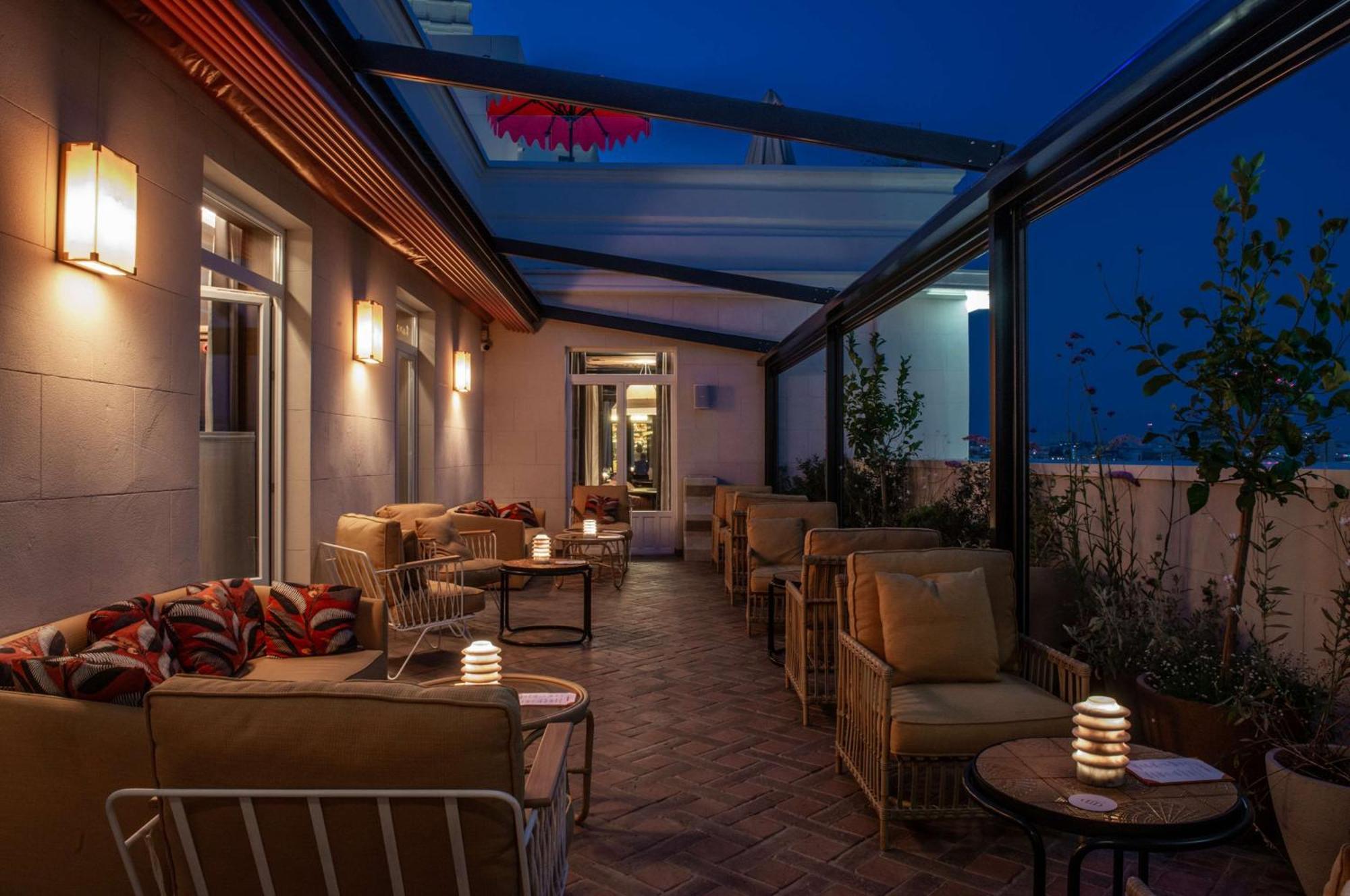 Hotel Montera Madrid, Curio Collection By Hilton Экстерьер фото