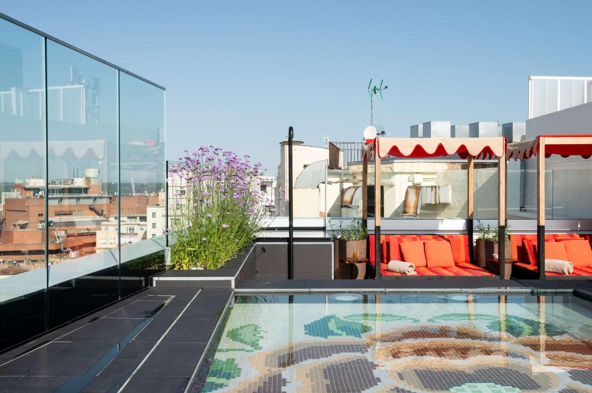Hotel Montera Madrid, Curio Collection By Hilton Экстерьер фото