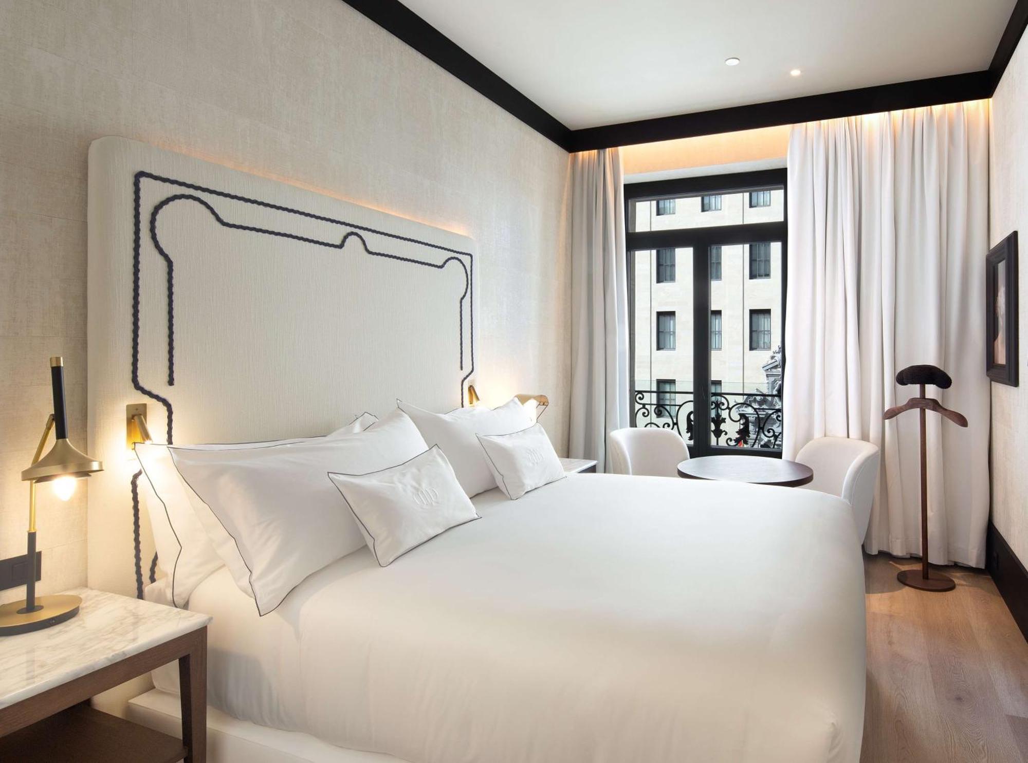 Hotel Montera Madrid, Curio Collection By Hilton Экстерьер фото