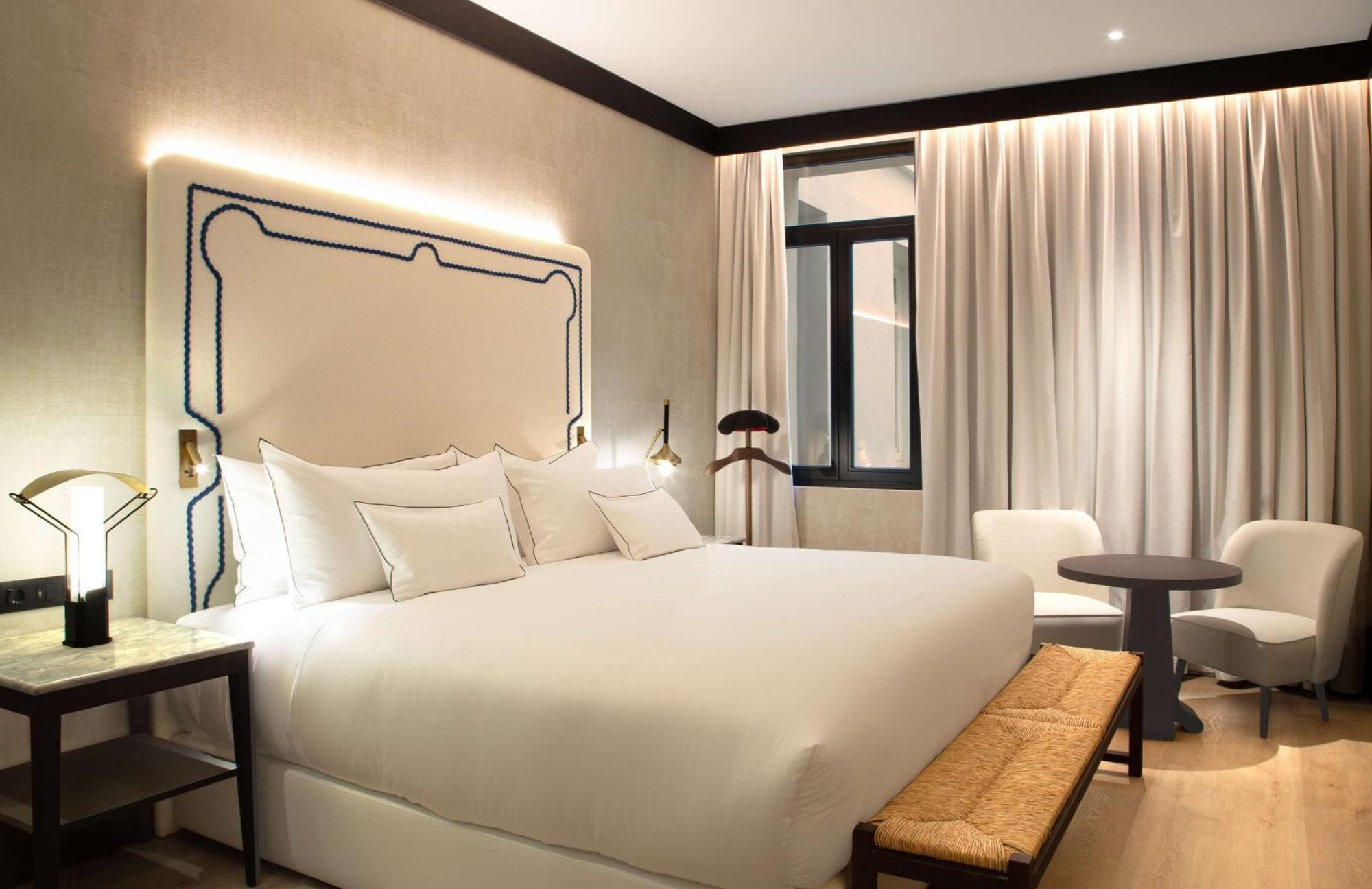 Hotel Montera Madrid, Curio Collection By Hilton Экстерьер фото