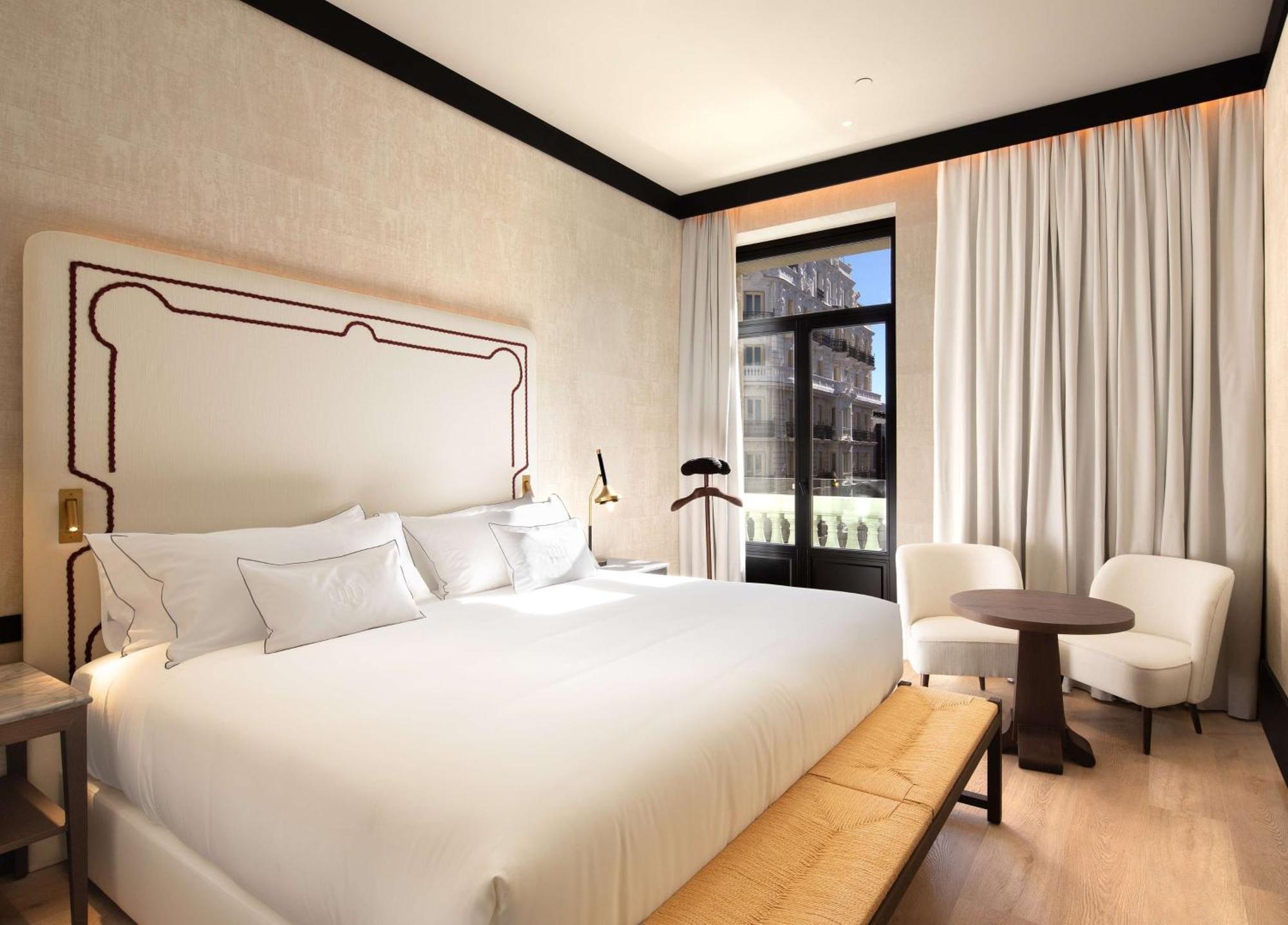 Hotel Montera Madrid, Curio Collection By Hilton Экстерьер фото